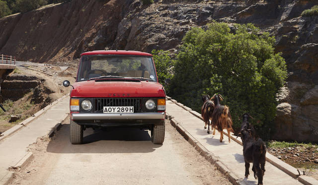 新型モデルの名前の元は、初代レンジローバーのプロトタイプとして開発された「ヴェラール」