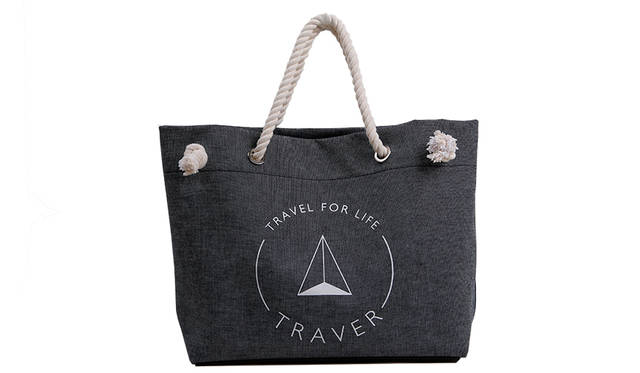 <strong>TRAVER LONG BEACH </strong><br> SIZE｜H35cm×W40cm×D14cm<br> 価格｜2万4840円
