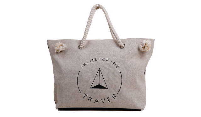 <strong>TRAVER LONG BEACH </strong><br> SIZE｜H35cm×W40cm×D14cm<br> 価格｜2万4840円