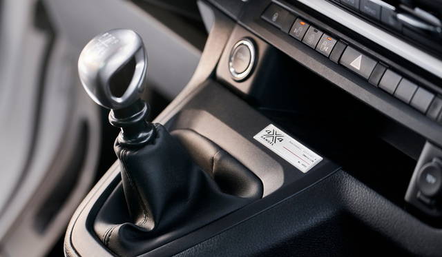 Copyright William Crozes@Stink