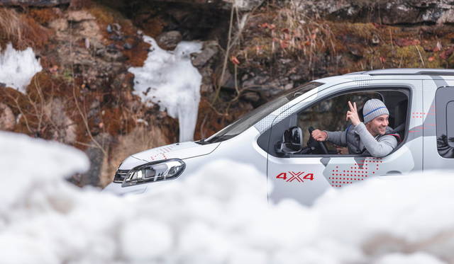 Citroen SPACETOURER 4X4 ËCONCEPT|シトロエン SPACETOURER 4X4 Ëコンセプト 011