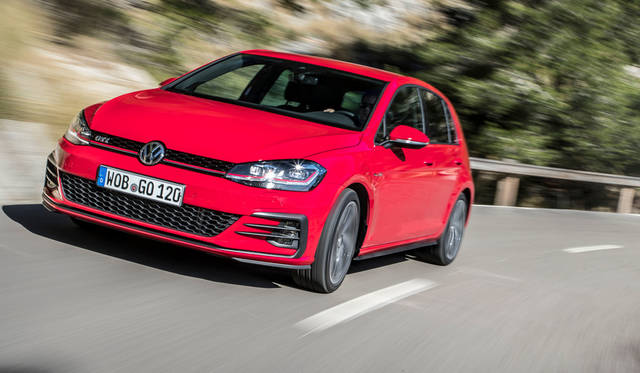 Volkswagen Golf GTI|フォルクスワーゲン ゴルフ GTI 01