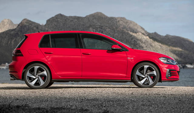 Volkswagen Golf GTI|フォルクスワーゲン ゴルフ GTI 16