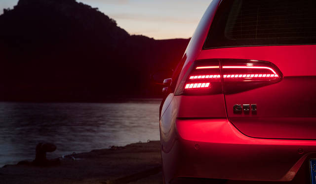 Volkswagen Golf GTI|フォルクスワーゲン ゴルフ GTI 20