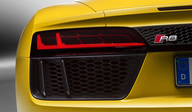 Audi R8 Spyder|アウディ R8スパイダー 11