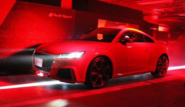 Audi TTRS Coupe|アウディ TTRS クーペ 001