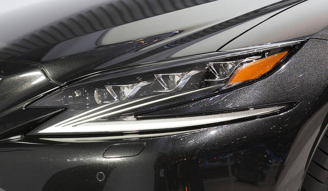 Lexus LS 500h|レクサス LS 500h 006