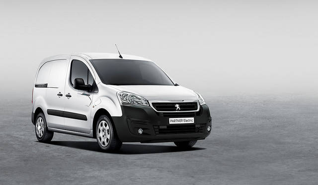 Peugeot Partner Tepee|プジョー パートナー ティピー 034