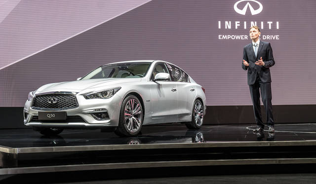 Infiniti Q50 Hybrid|インフィニティ Q50 ハイブリッド 044