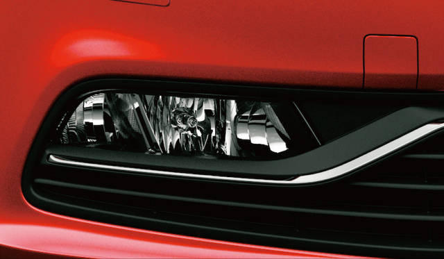 フォグランプ（フロントリヤ）