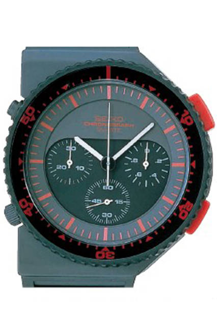 1983年 世界初のアナログクオーツクロノグラフ。