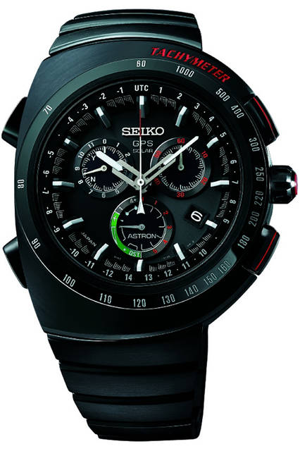 <strong>＜セイコー アストロン＞ ジウジアーロ・デザイン<br /> 2017限定モデル</strong><br /> <br /> 品番｜SBXB121<br /> ムーブメント｜キャリバー8X82（GPSソーラー）<br /> 機能｜クロノグラフ（1/5秒計測、6時間計）、パーペチュアルカレンダー、ワールドタイム、サマータイムほか<br /> ケース素材｜チタン（スーパー ブラックダイヤシールド）、一部セラミックス<br /> ブレスレット素材｜チタン（スーパー ブラックダイヤシールド）<br /> ベゼル素材｜セラミックス<br /> ケース径｜46.3mm<br /> 防水｜10気圧<br /> 限定数｜3000本<br /> 価格｜30万円（税別）<br /> 発売日｜5月26日（金）