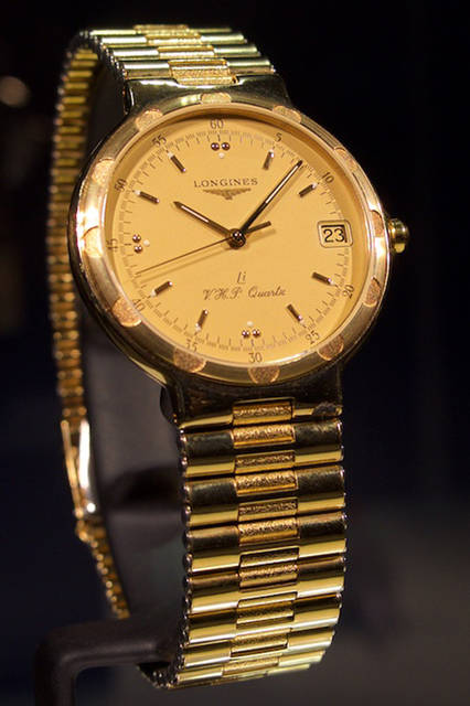 「コンクエストV.H.P.」コレクションのファーストモデル。精度は年差±10秒だった。