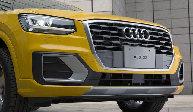 Audi Q2 1.0TFSI|アウディ Q2 1.0TFSI032
