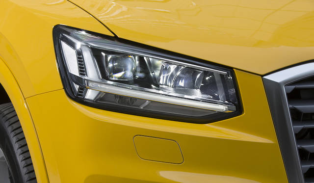 Audi Q2 1.0TFSI|アウディ Q2 1.0TFSI035