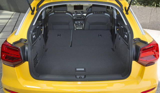 Audi Q2 1.0TFSI|アウディ Q2 1.0TFSI040