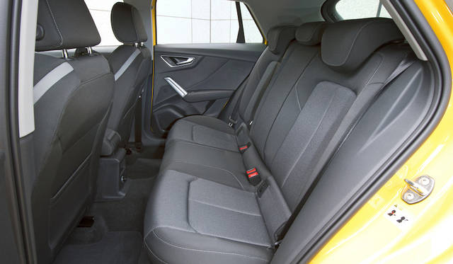 Audi Q2 1.0TFSI|アウディ Q2 1.0TFSI041