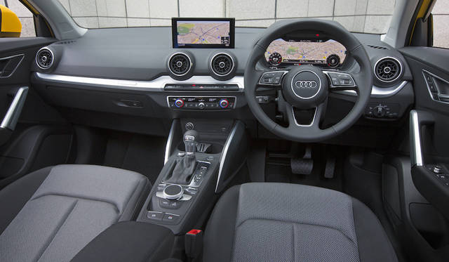 Audi Q2 1.0TFSI|アウディ Q2 1.0TFSI044