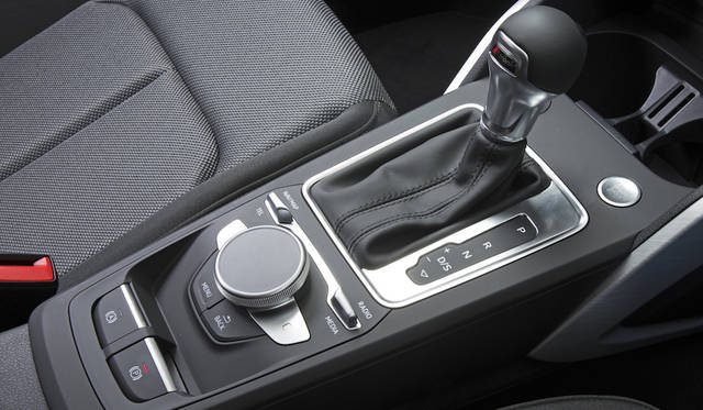 Audi Q2 1.0TFSI|アウディ Q2 1.0TFSI047