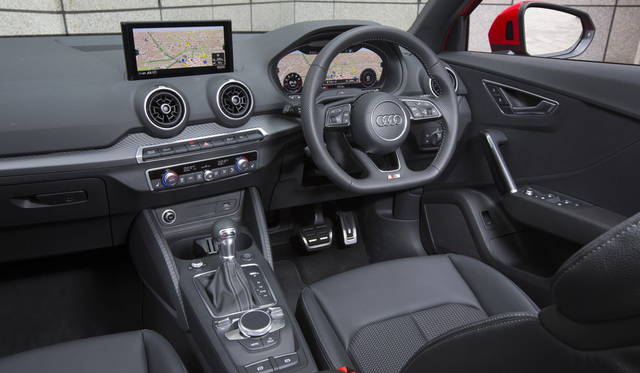 Audi Q2 1.4TFSI|アウディ Q2 1.4TFSI059