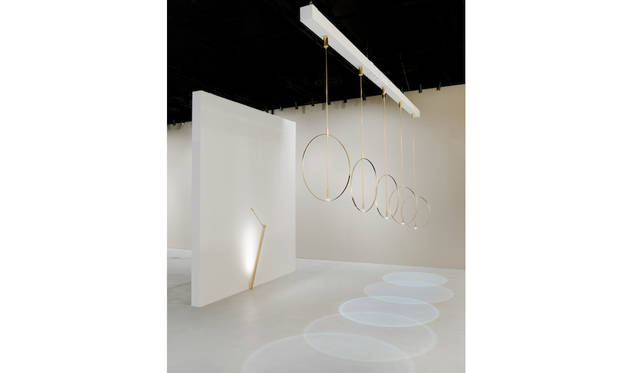 新しいライティングを提案したオランダのフォルマファンタズマの作品