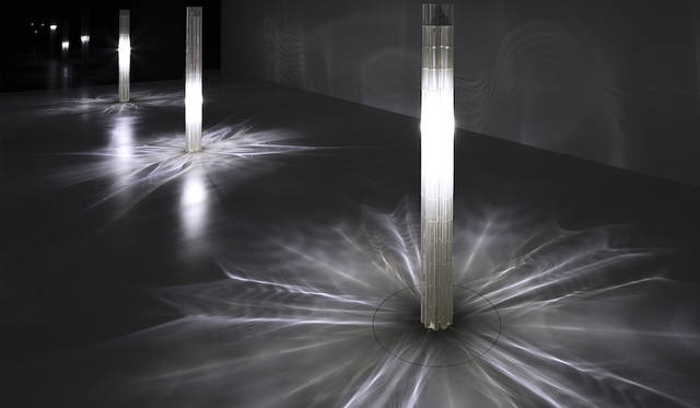 <strong>Ancient Yet Modern</strong><br>ネリ・オックスマン氏と、同氏がマサチューセッツ工科大学で仕事をしているメディテイテッド・マターグループによる作品