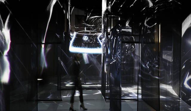 <strong>Static Yet Dynamic</strong>