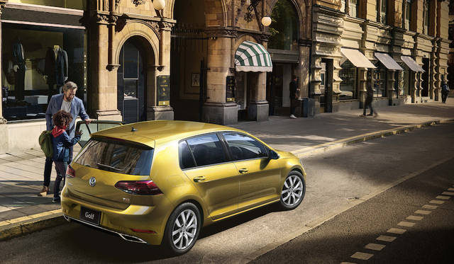 Volkswagen Golf TSI Highline|フォルクスワーゲン ゴルフ TSI ハイライン 013
