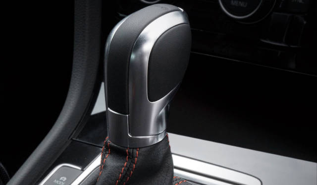 Volkswagen Golf GTI|フォルクスワーゲン ゴルフ GTI 072 6段DSGトランスミッション