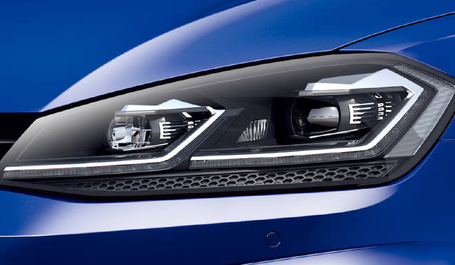 Volkswagen Golf R|フォルクスワーゲン ゴルフ R 095