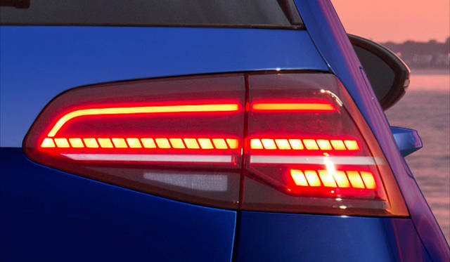 Volkswagen Golf R|フォルクスワーゲン ゴルフ R 096 LEDテールランプ(ダイナミックターンインジケーター付)