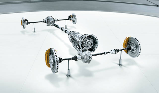 s_061_Mercedes-AMG-E63S