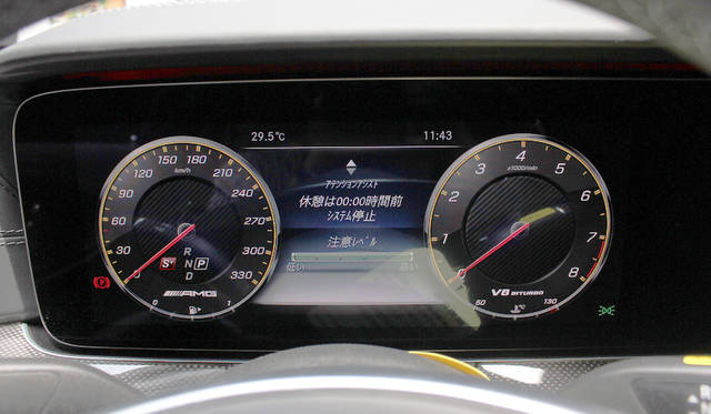 Mercedes-AMG E 63 S 4MATIC+|メルセデスAMG E 63 S 4マティック+033