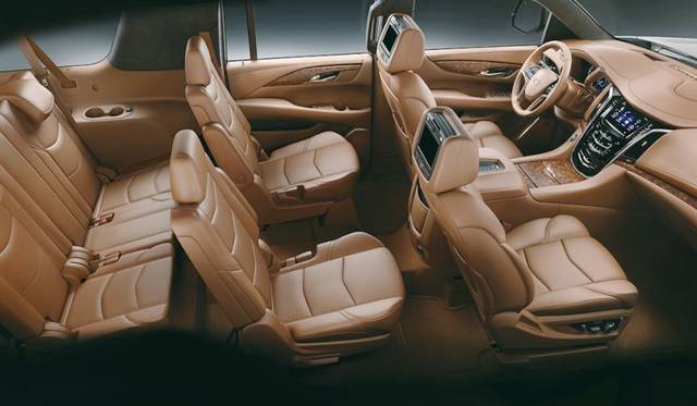 新型「キャデラック エスカレード」プラチナム 7シート