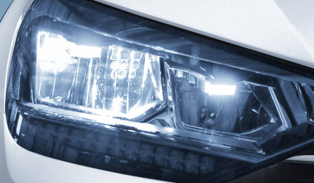LEDヘッドライトイメージ