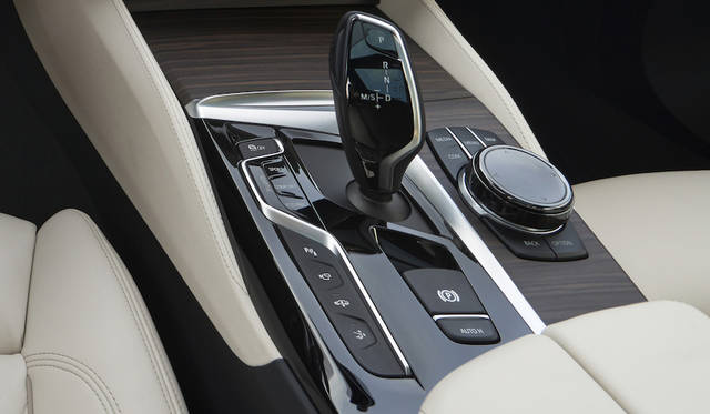 BMW 6 Series Gran Turismo|BMW 6シリーズ・グランツーリスモ 041