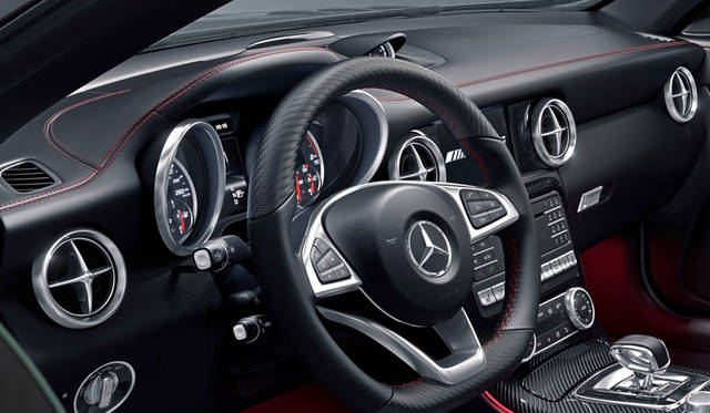 Mercedes-AMG SLC 43 RedArt Edition|メルセデスAMG SLC 43 レッドアート エディション