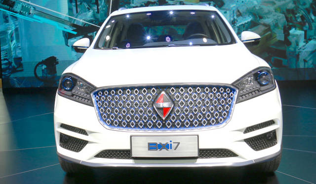 Borgward BXi7｜ボクルバルト BXi7<br>長らく途絶えていたドイツ車のブランドを福田汽車がプレミアムブランドとして復活させたボルクヴァルト。これはその「BXi7」。既発売のSUV「BX7」のEV版である。