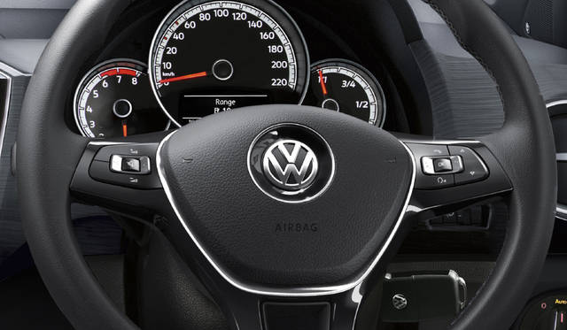 レザーマルチファンクションステアリングホイール