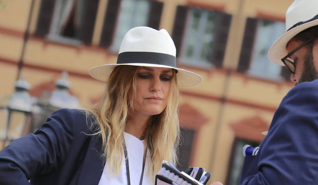 YASMIN LE BON｜ヤスミン・ル・ボン<br>今年はロックバンド「デュラン・デュラン」のボーカリスト、サイモン・ル・ボンの妻で、モデルのヤスミン・ル・ボンも審査員に加わった