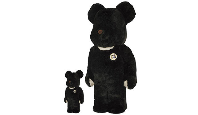 「WORLD WIDE TOUR BE@RBRICK hf」（2004年発売）