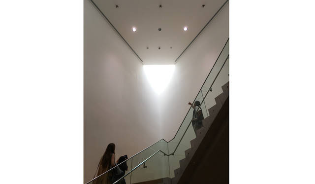 亞州大学現代美術館