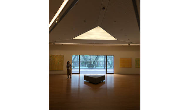 亞州大学現代美術館