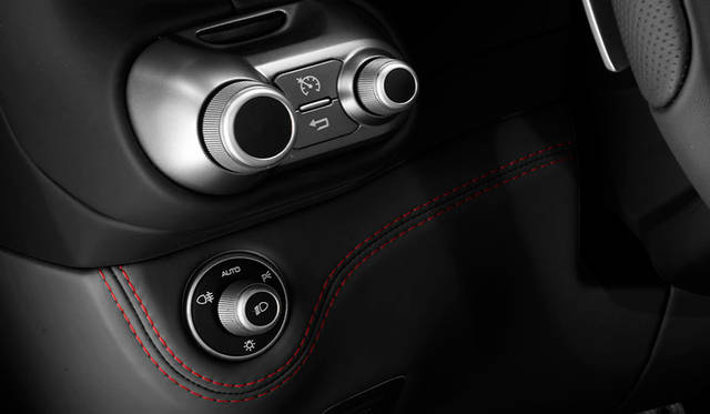 Ferrari Portofino｜フェラーリ ポルトフィーノ