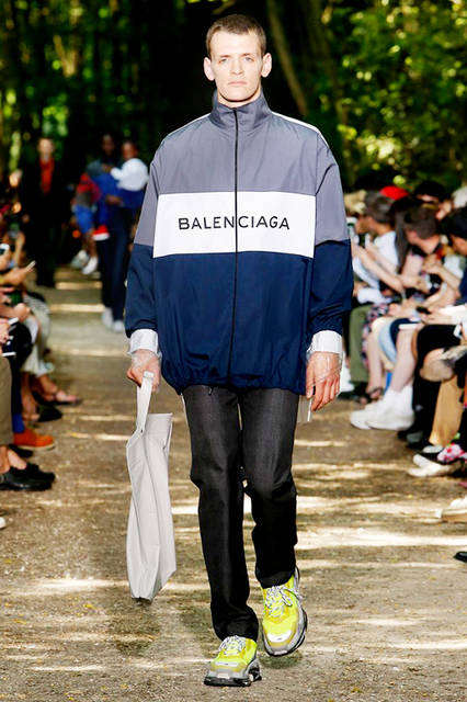 5祐真BALENCIAGA