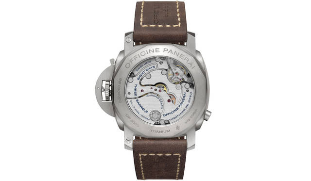 <strong>ルミノール1950クロノ モノプルサンテ エイトデイズ GMTチタニオ-44mm</strong><br> ムーブメント｜手巻き（P.2004キャリバー）<br> パワーリザーブ｜192時間<br> ケース素材｜チタン（サテン仕上げ）<br> ケース径｜44mm<br> 防水｜10気圧<br> 価格｜190万円（税別）