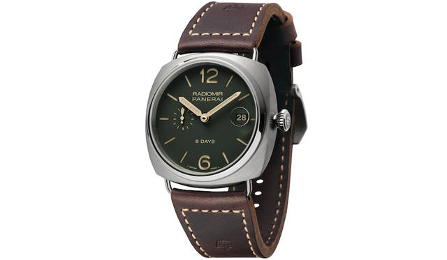 <strong>ラジオミール エイトデイズ チタニオ-45mm</strong><br> ムーブメント｜手巻き（P.2002/9キャリバー）<br> パワーリザーブ｜192時間<br> ケース素材｜チタン（サテン仕上げ）<br> ケース径｜45mm<br> 防水｜10気圧<br> 価格｜128万円（税別）