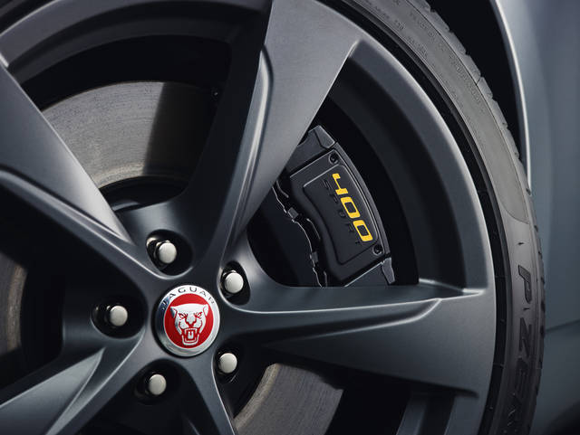 F‑TYPE 400 SPORT COUPÉ