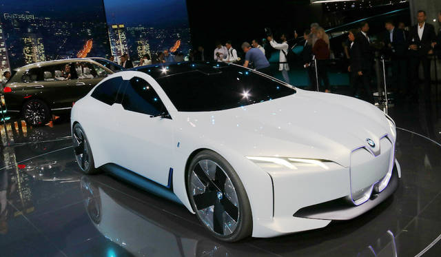 BMW i Vision Dynamics｜BMW iビジョン ダイナミクス