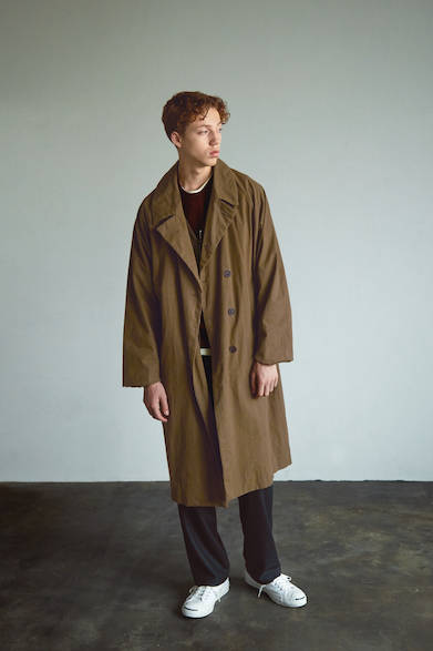 コート 8万6000円（税別）